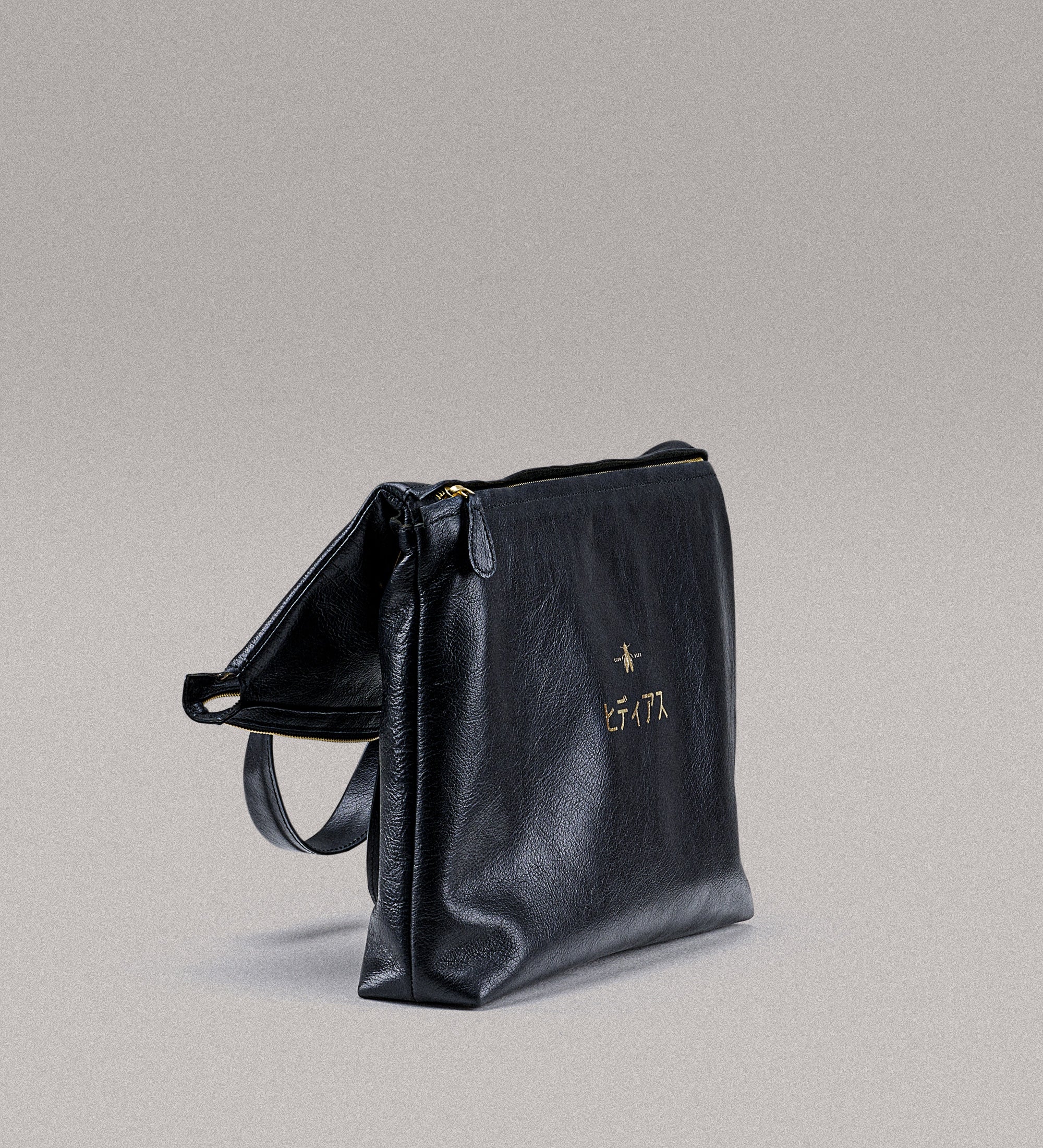 gifu – black